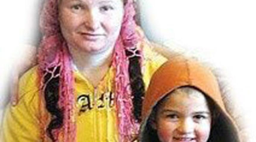 23 yaşında anneanne