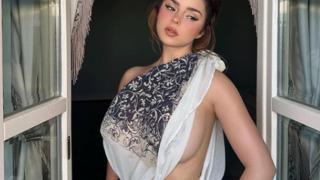Demi Rose transparan elbisesiyle sere serpe uzandı! 'Eve geliyorum' notu dikkat çekti
