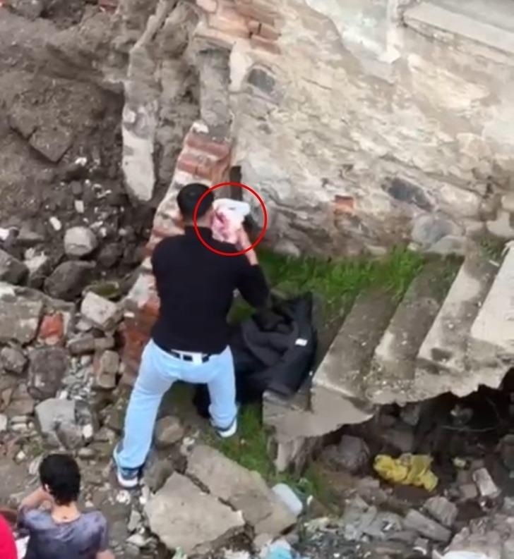 'Bebek kanlı beze sarılıydı! Ağlayınca komşular birden bağırmaya başladı' Korkunç olayı anlattı 'Niye ölüme terk ediyorsunuz?' G5