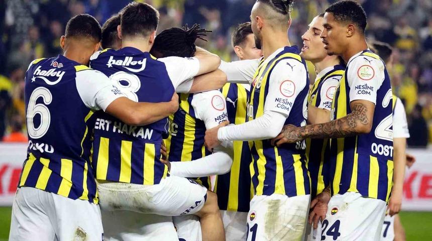 SON DAKİKA: Fenerbahçe maçının ardından Galatasaray'dan olay paylaşım! "Utanmazlar"
