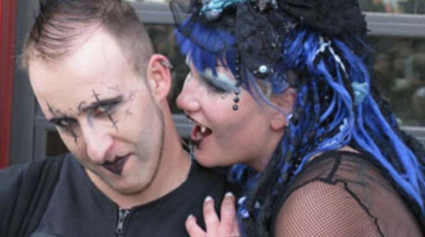 D&uuml;nyayı saran &ccedil;ılgınlık