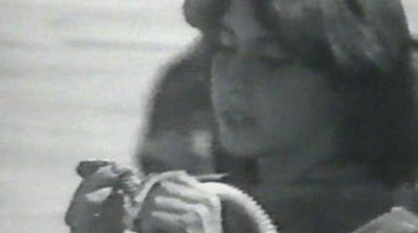 Saddam'ın ABD'ye hediye ettiği şok video