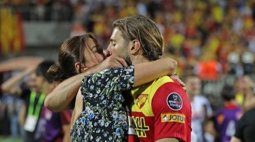 Eski manken Ebru Şancı pozunu paylaşınca kocası Alpaslan Öztürk dayanamadı! "Kıskanç"