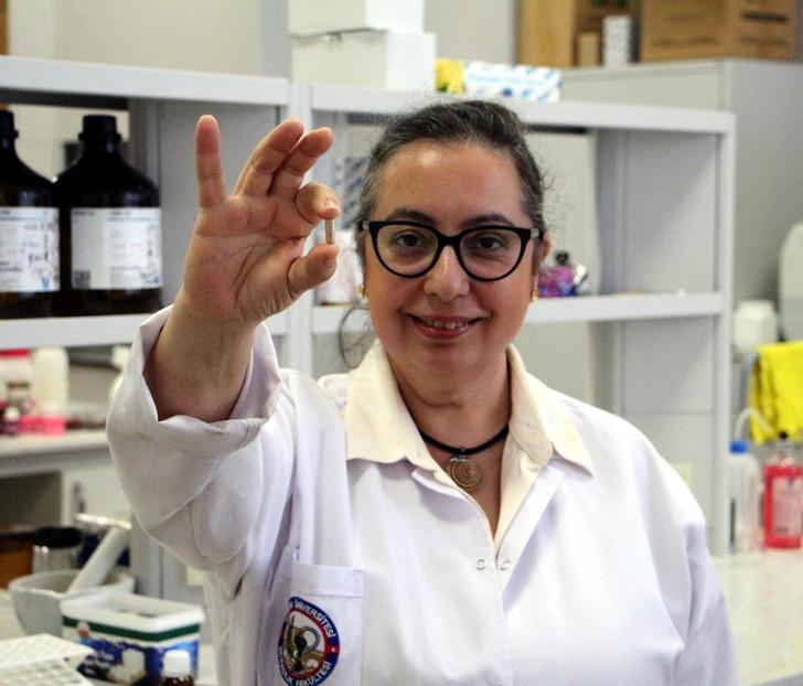 Güllerden yutulabilir parfüm! Türkiye'de üretildi: "Yapısı sadece iyi kokmak değil" G1