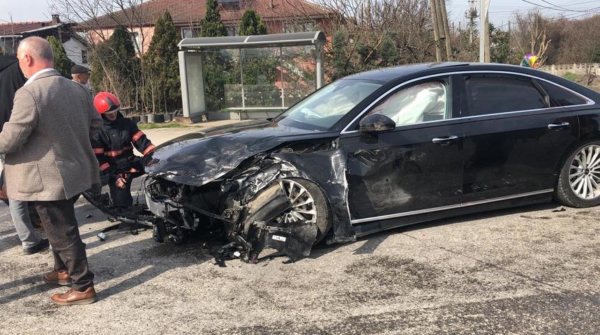 AK Parti Sakarya Milletvekili Ali İnci, trafik kazasında yaralandı