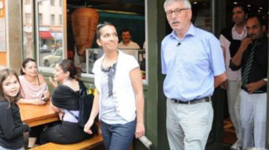 "Türk düşmanı"nı Türkler aç bıraktı