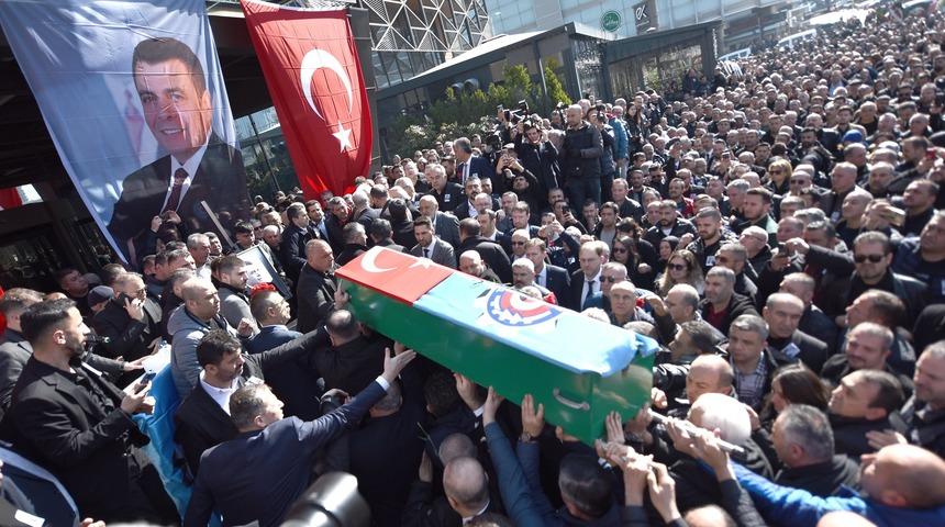TÜRK-İŞ Genel Başkan Yardımcısı Kavlak için cenaze töreni düzenlendi
