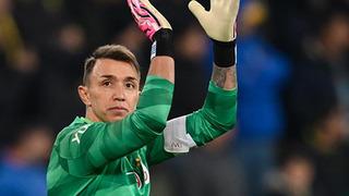 Beşiktaş derbisi öncesi Galatasaray'da Muslera krizi! Anlaşma sağlanamamasının ardından ailesi İstanbul'dan ayrıldı...