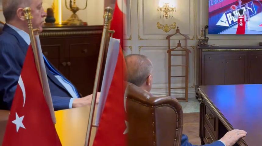 Fahrettin Altun paylaştı! Cumhurbaşkanı Erdoğan 12 Dev Adam’ın maçını böyle takip etti