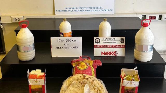 Hakkari'de dondurulmuş halde 17 kilo 300 gram sentetik uyuşturucu ele geçirildi
