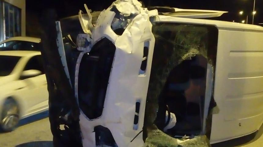 Bodrum'da zincirleme trafik kazası güvenlik kamerasına yansıdı