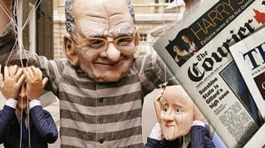 Murdoch, özür diledi