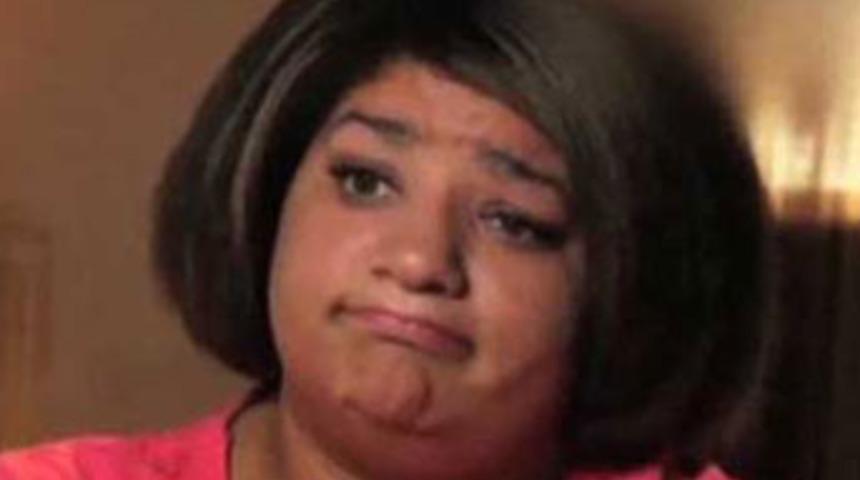 Kocasının k&uuml;llerini yiyor!