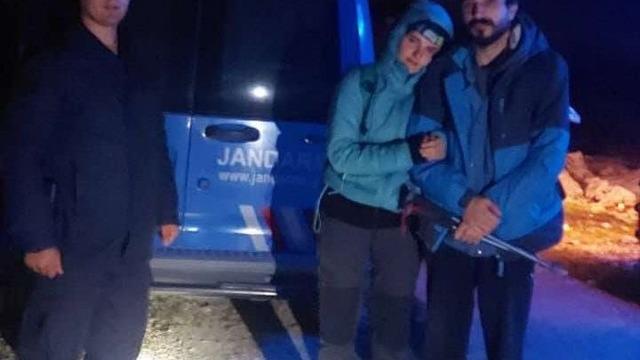 Kaybolan 2 dağcıyı jandarma ekipleri buldu