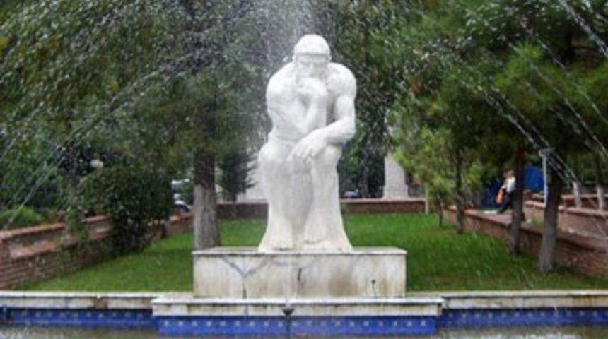 5 T&uuml;rk'ten biri 'sorunlu'