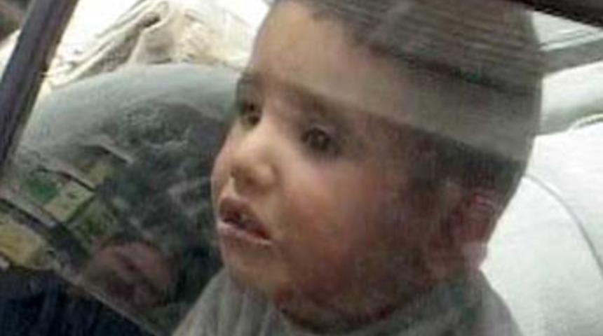 Son bir umutla baktı