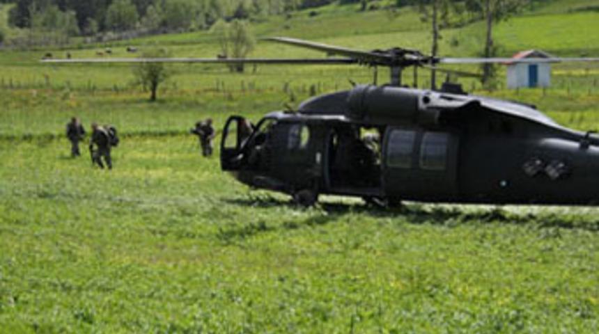 Flaş...Saldırıdaki ter&ouml;rist &ouml;ld&uuml;r&uuml;ld&uuml;