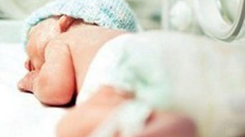 79 günlük bebeğe ‘hukuki’ ameliyat