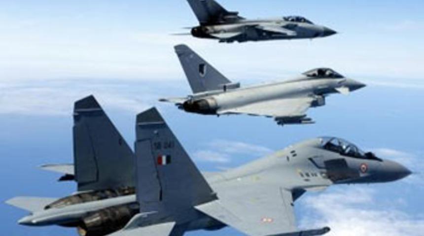 T&uuml;rkiye kendi savaş u&ccedil;ağını &uuml;retecek