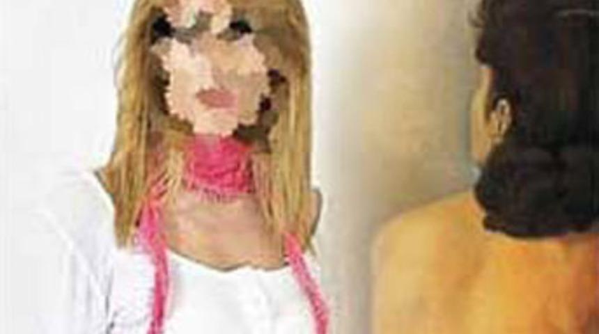 Modellik i&ccedil;in gitti tecav&uuml;zden zor kurtuldu