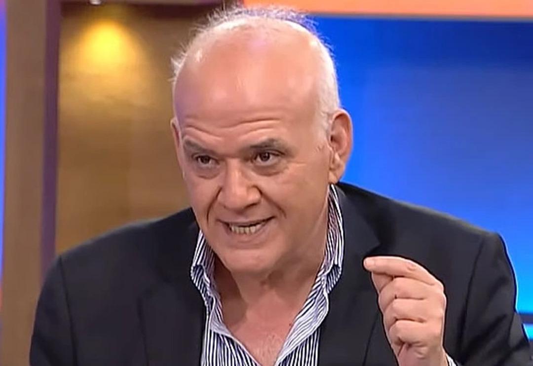 Ahmet &Ccedil;akar, Galatasaray ma&ccedil;ını yorumlarken TFF'ye k&uuml;fretti! ''Ortada &ccedil;ok b&uuml;y&uuml;k bir O...&Ccedil; var''