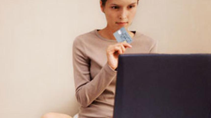 İnternet dolandırıcılarına dikkat!