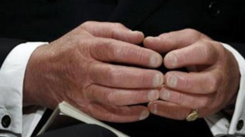 Bu ellerin sahibine inanamayacaksınız