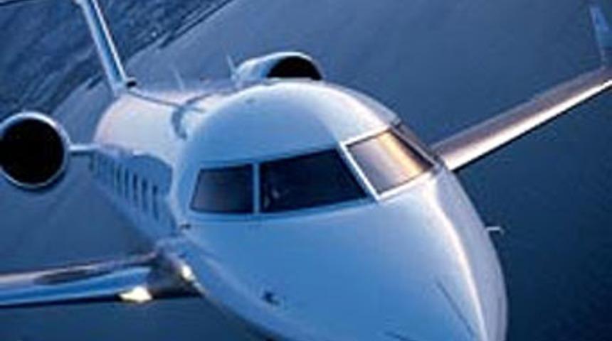 L&uuml;ks otomobil fiyatına u&ccedil;ak