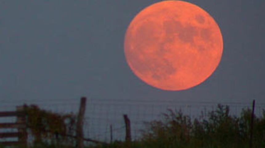 Depremin nedeni &lsquo;Supermoon' mu?