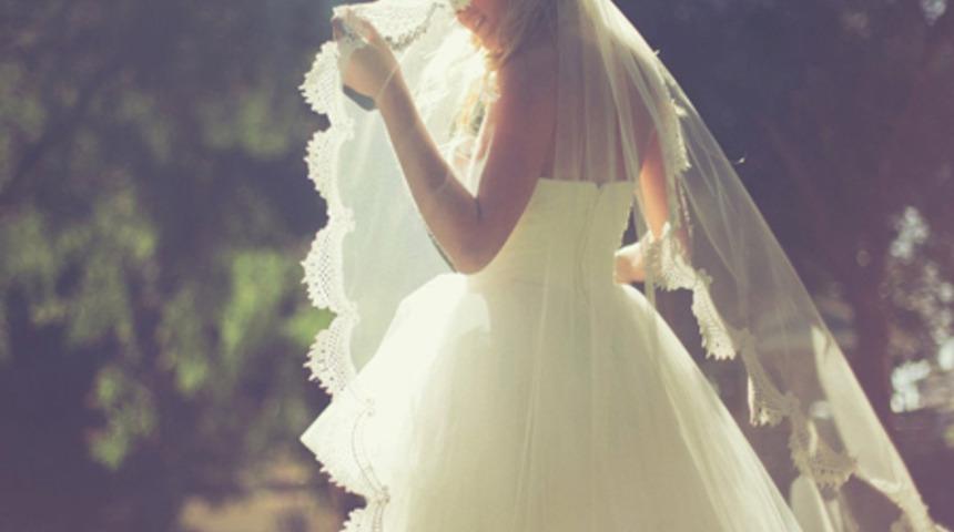 Gelinliğe Uygun Duvak Se&ccedil;imi Nasıl Olmalı?