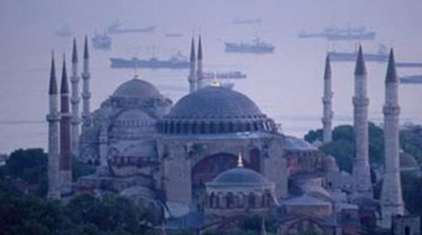 'T&uuml;rkiye Ortadoğu'yu birleştiriyor'