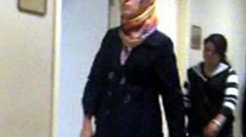 Bolu'da t&uuml;rbanlı doktor g&ouml;revden alındı