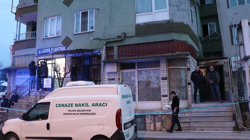 Yalova'da yangın çıkan evde bir kişinin cansız bedeni bulundu