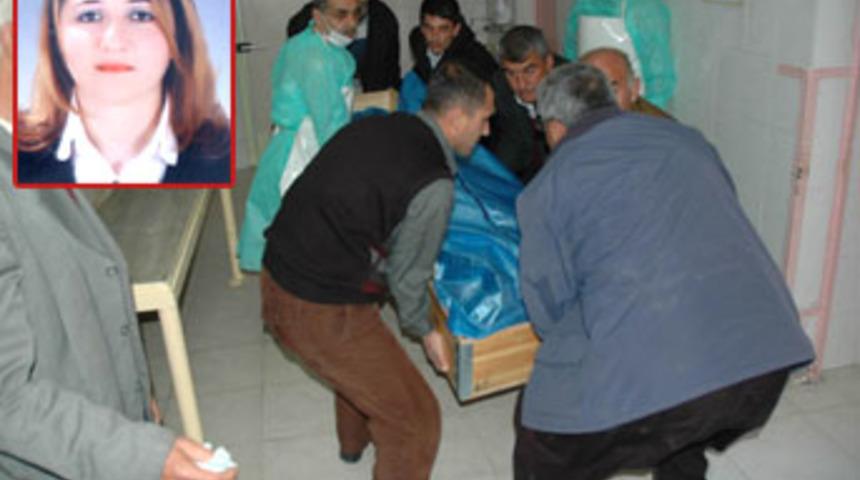 2 kişiyi vurdu, 4 kişiyi &ouml;ld&uuml;rd&uuml;