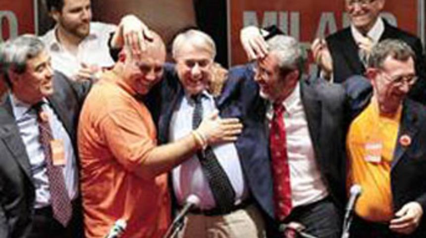 &Ouml;calan'ın avukatı belediye başkanı se&ccedil;ildi