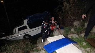 Manavgat Irmağı’nda batan tekneye vinçli kurtarma