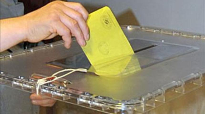 2.4 milyon oy havaya uçtu!