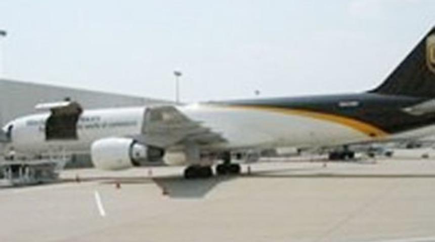 Kargo u&ccedil;ağında sahte bomba