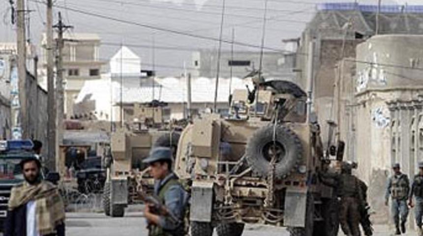 NATO Libya'da mühimmat sıkıntısı çekiyor