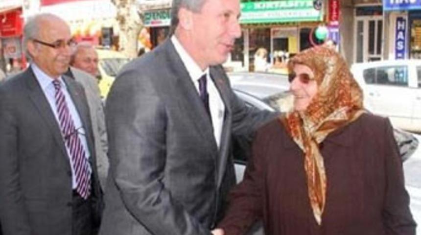 Anne bana oy verecek misin?