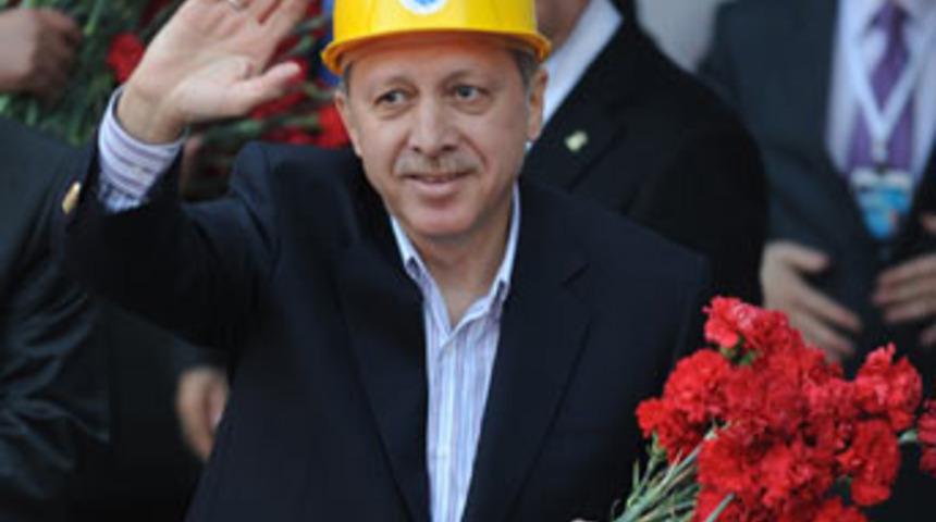 Erdoğan CHP'ye soldan vurdu