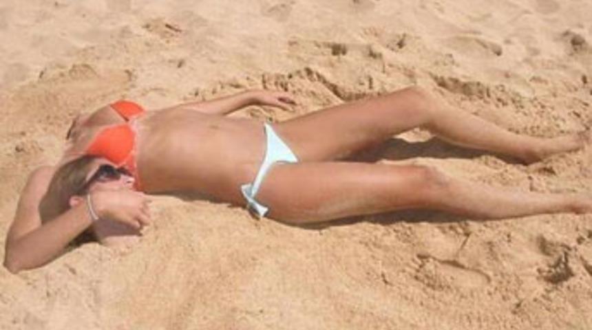 G&uuml;l&uuml;msememek elde değil!