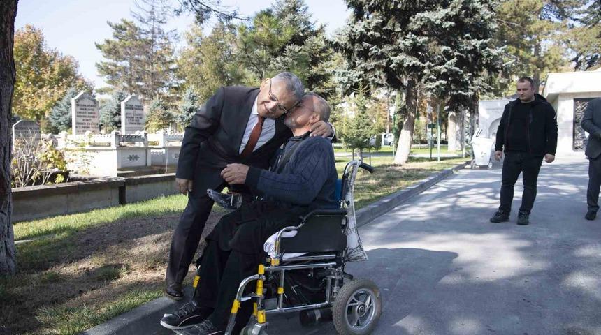 Kayseri’de engelli vatandaşlar ve üniversite öğrencilerine su faturalarında yüzde 50 indirim