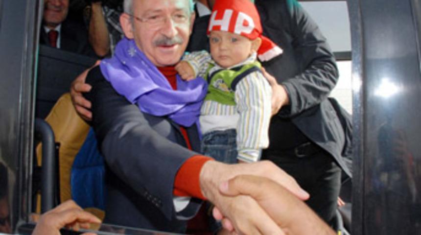 'AKP beyannamesinde insan unutulmuş'