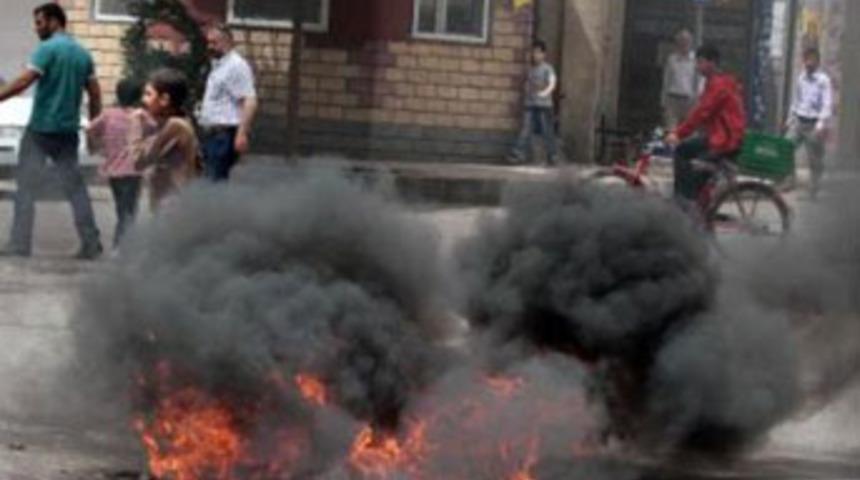 Bombalar peşpeşe patladı