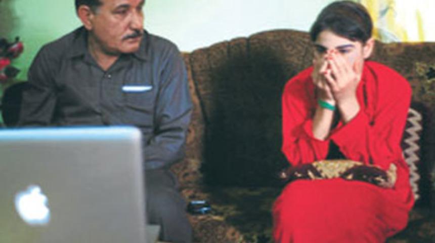 6 yıl sonra o fotoğrafa böyle baktı