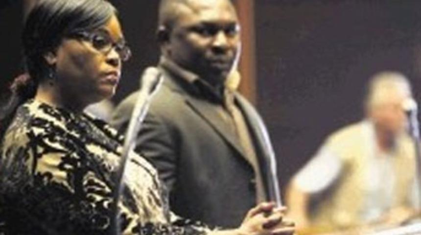 Bakanın eşi uyuşturucu kaçakcısı çıktı!