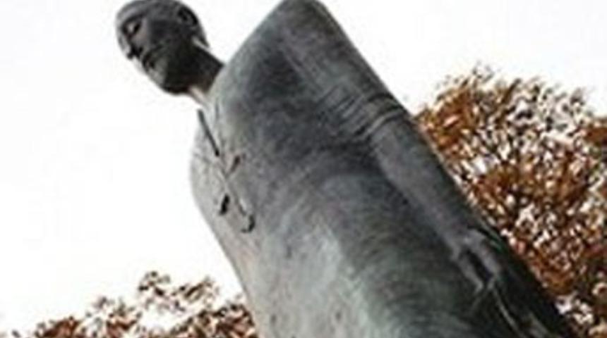 İnkâr yasası raftan iniyor