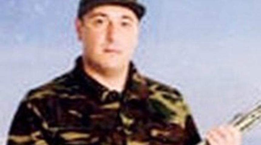 Gece kul&uuml;b&uuml;n&uuml; ben yaktım