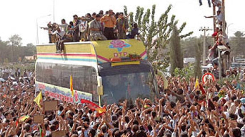 &Ouml;calan'a ev hapsi gelecek mi?